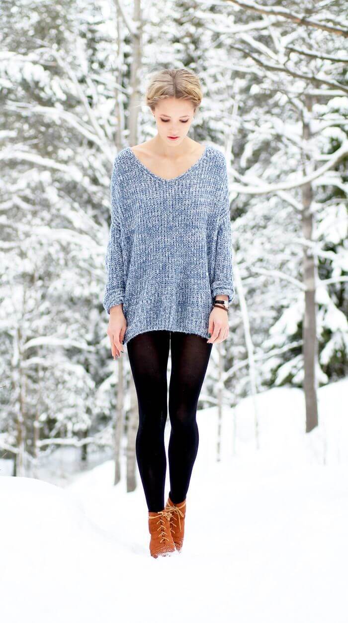Oversize Sweater and Printed Leggings for Winter