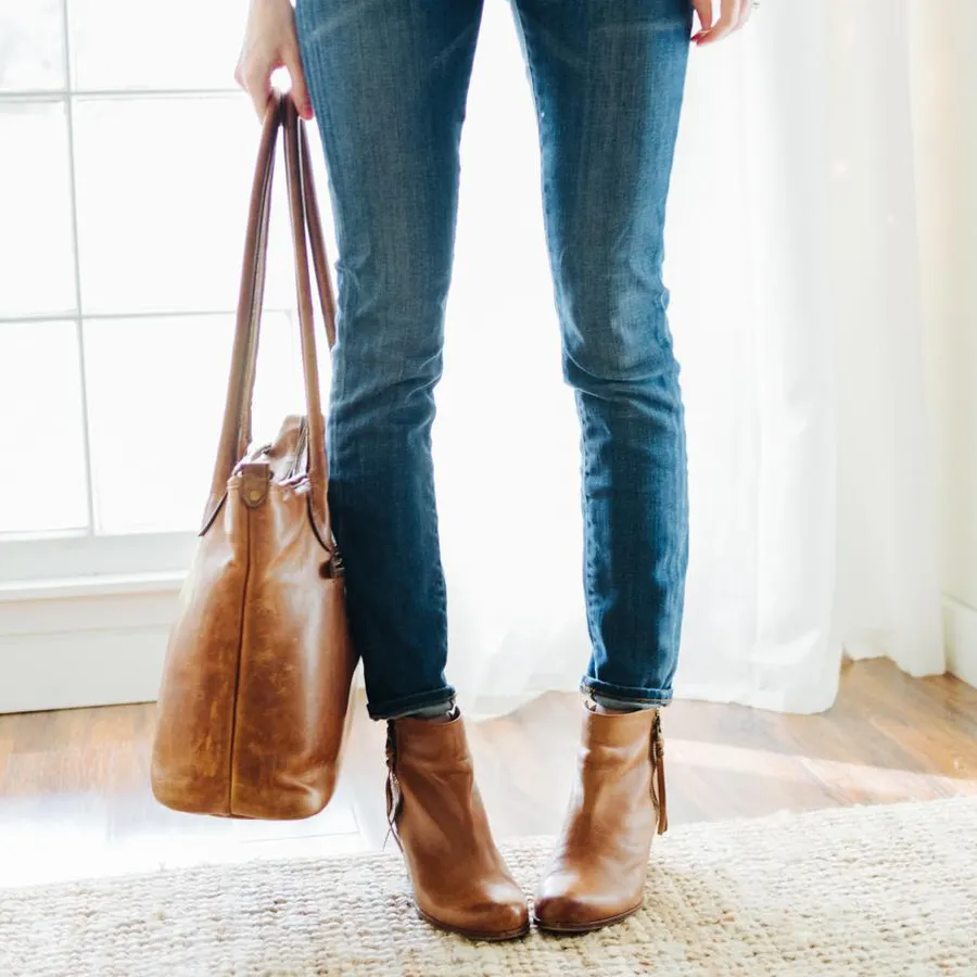 3 Proven Style Tips On How To Match Purse And Shoes - BelleTag