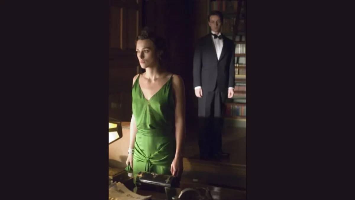 Keira Knightly's Green Dress in "Atonement"